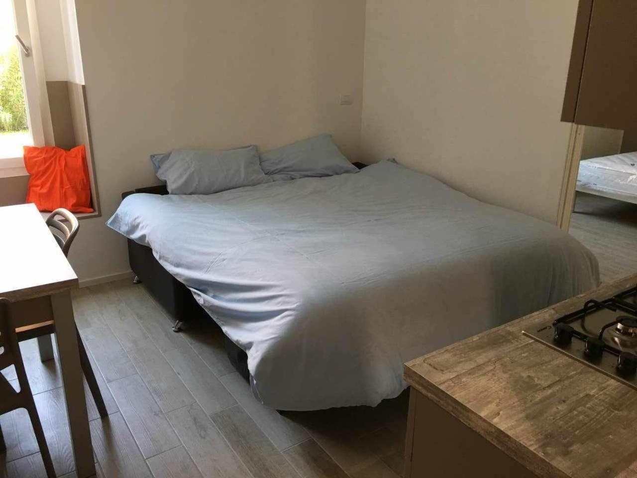 Moon Bologna Appartement Kamer foto